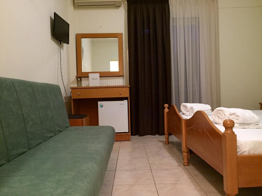 Paralía Apollon Hotel מראה חיצוני תמונה